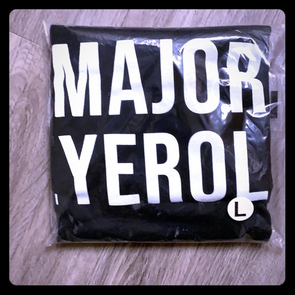 SOLD ON #POSHLIVE 🔥LAST CHANCE Buy 🖤🎉HP🎉MAJOR EYE ROLL GRAPHICS Tee BNIP - Picture 2 of 11